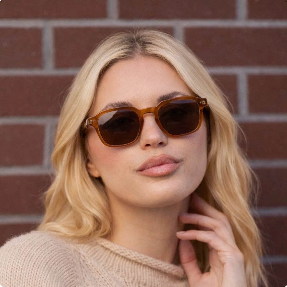 KIAURA - Lautner Sunglasses - Picture 5 of 15